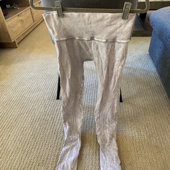 Nux One By One Mineral Wash Leggings - Picture 4 of 5